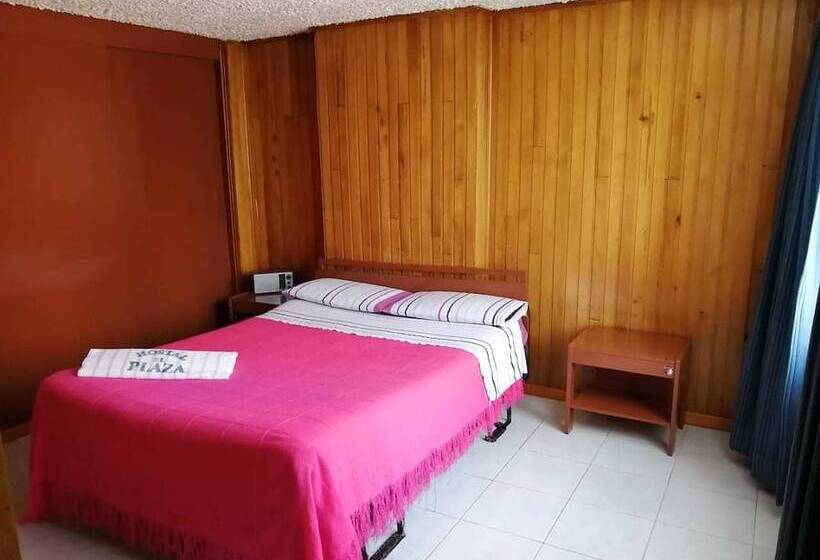 Hostal El Plaza