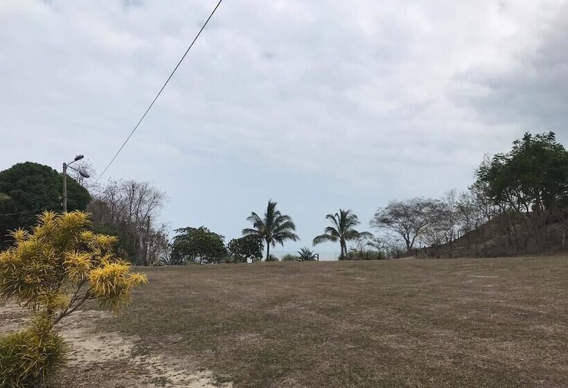 مسافرخانه Hostería Pacific Stone