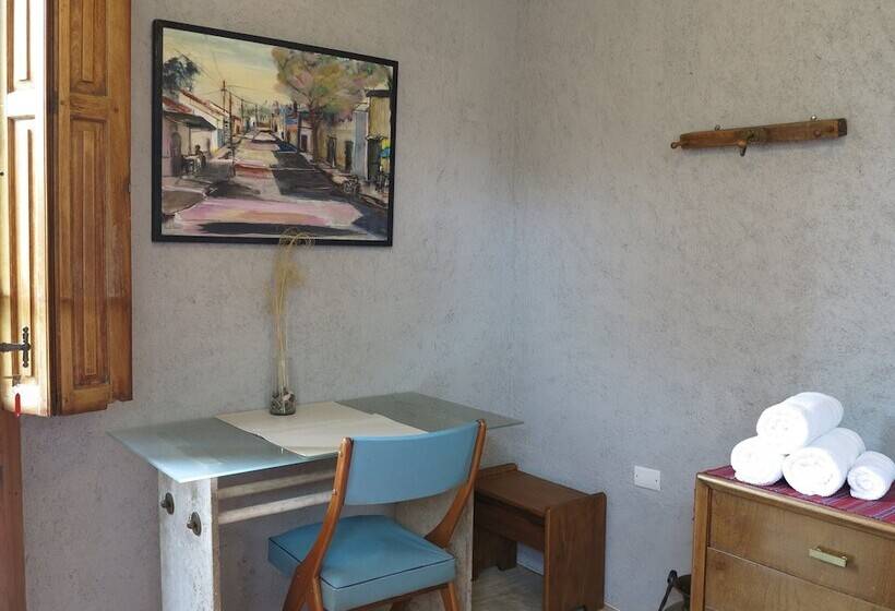 여관 Paloma Suite & Guest House