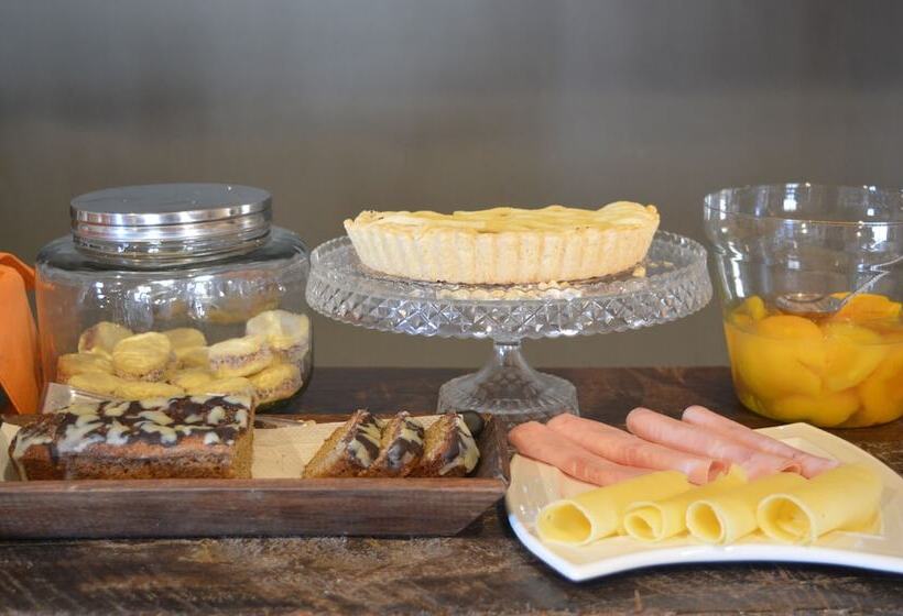 簡易ホテル Posada Tika