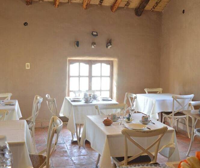 簡易ホテル Posada Tika