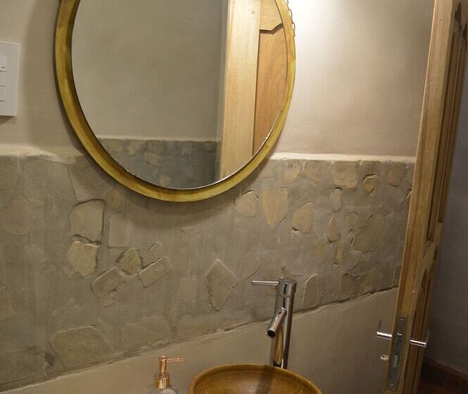 簡易ホテル Posada Tika