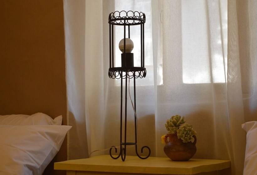 簡易ホテル Posada Tika