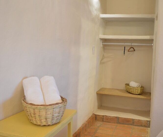 簡易ホテル Posada Tika