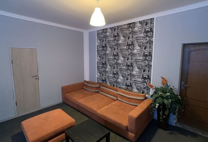 Hostel Lodging Center