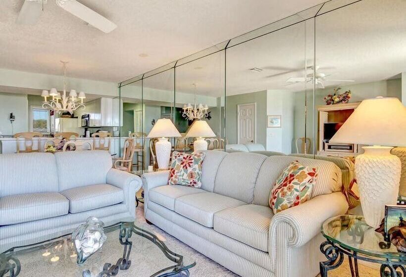 فندق 708 Sailmaker