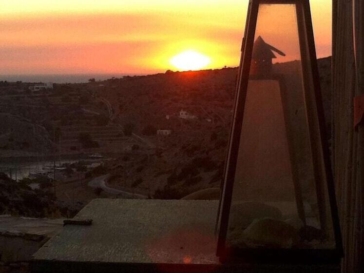 فندق Ailouros Summer