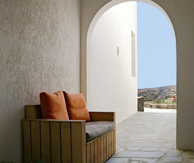 فندق Ailouros Summer