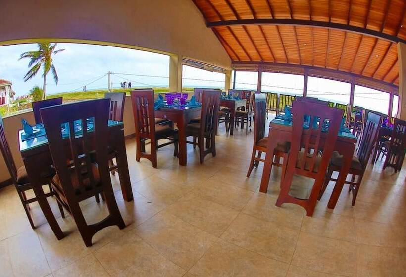 בית מלון כפרי Albert Fort Boutique