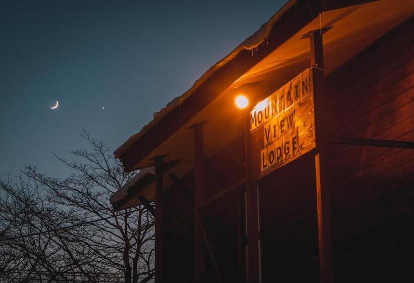 فندق Annupuri Mountain View Lodge