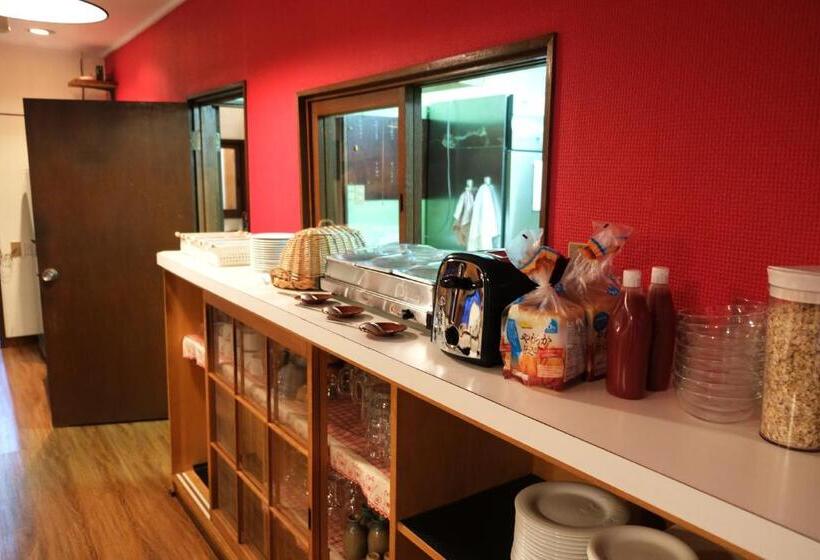 فندق Annupuri Mountain View Lodge