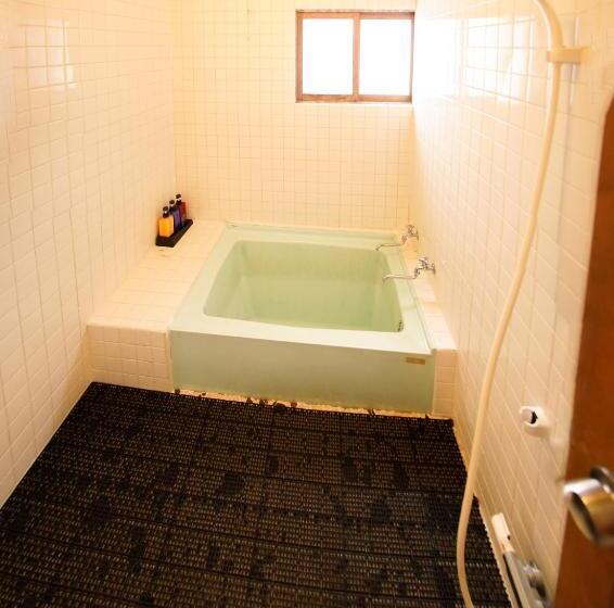 فندق Annupuri Mountain View Lodge