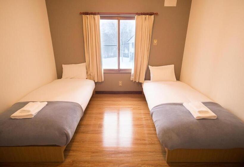 فندق Annupuri Mountain View Lodge