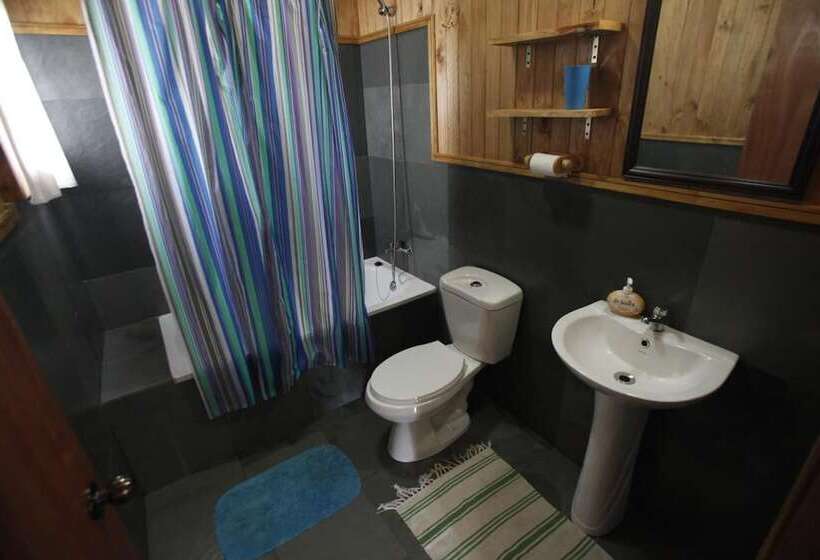 בית מלון כפרי Antuquelen Lodge Cabañas