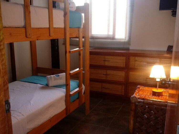 هتل Aquamare Bungalows