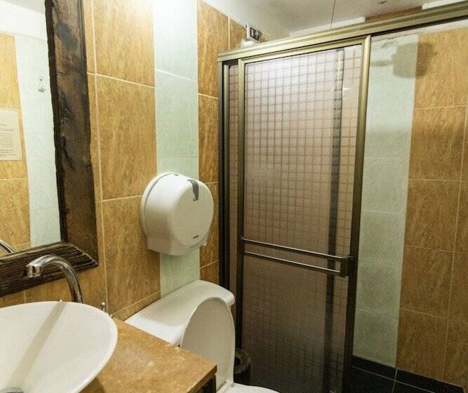 فندق Atenas Jericó