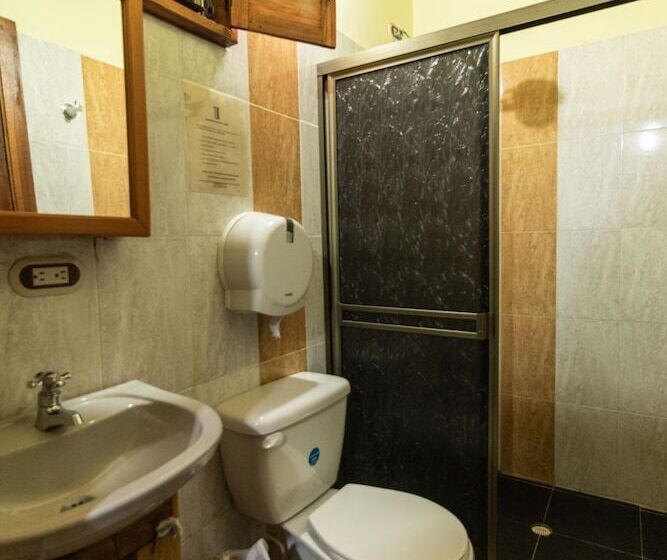 فندق Atenas Jericó