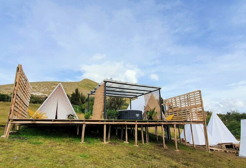 Отель Bajo El Cielo Glamping
