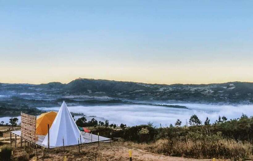 Отель Bajo El Cielo Glamping