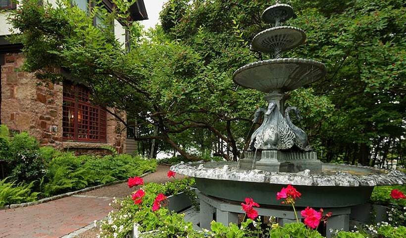 Отель Bass Cottage & Ullikana