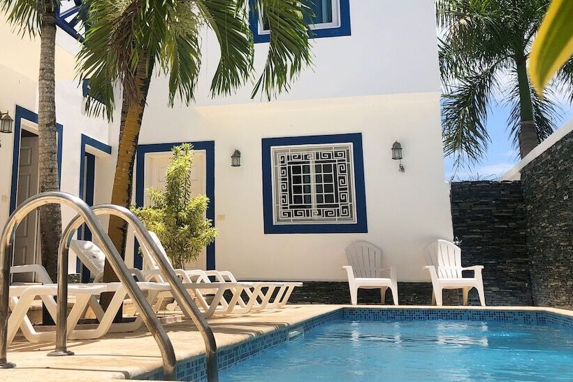 בית מלון כפרי Bayahibe Village