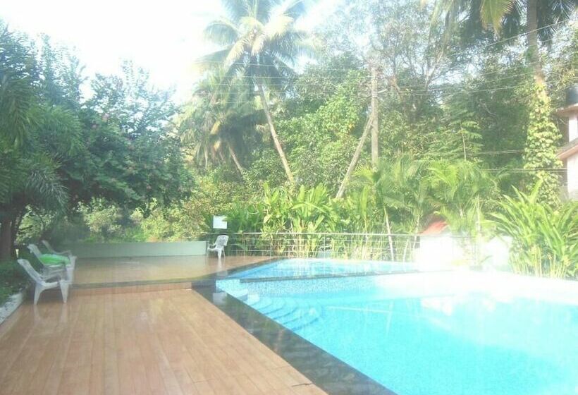 ホテル B&f Kensington Square