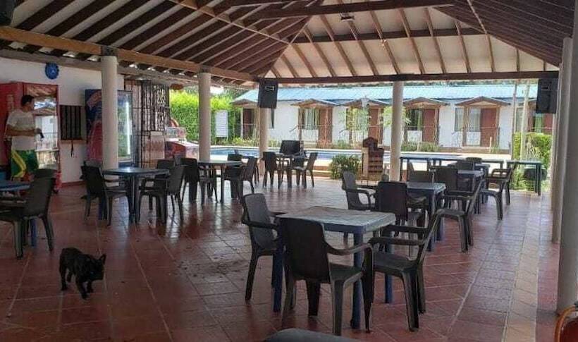 فندق Cabañas El Samán