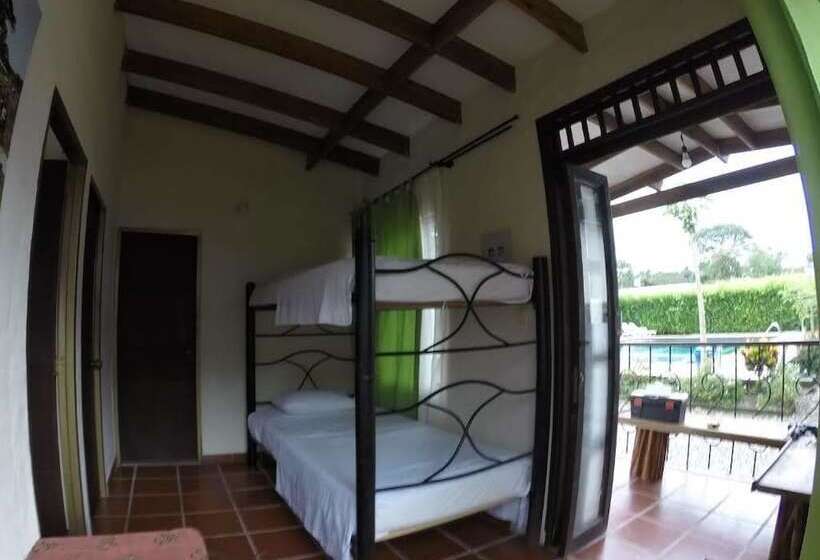 فندق Cabañas El Samán