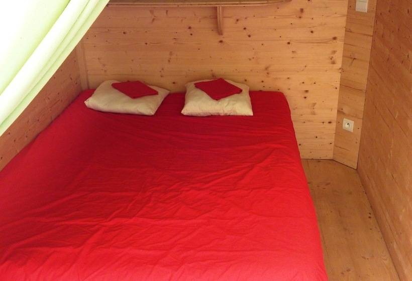 בית מלון כפרי Camping La Cascade De Venosc