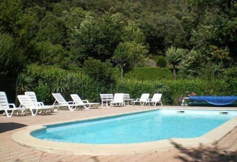 בית מלון כפרי Camping Le Mouretou