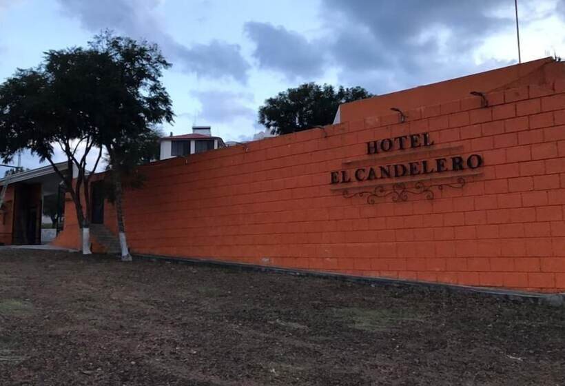 Отель Candelero