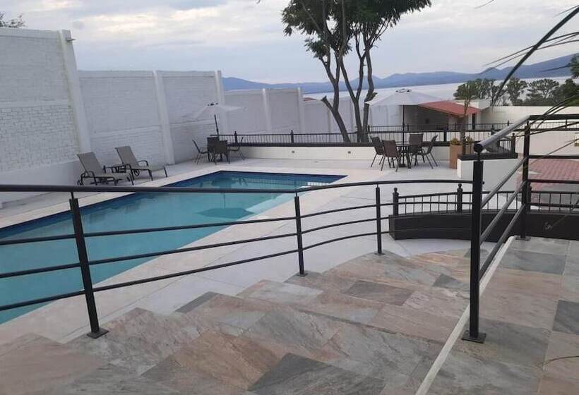 Отель Candelero