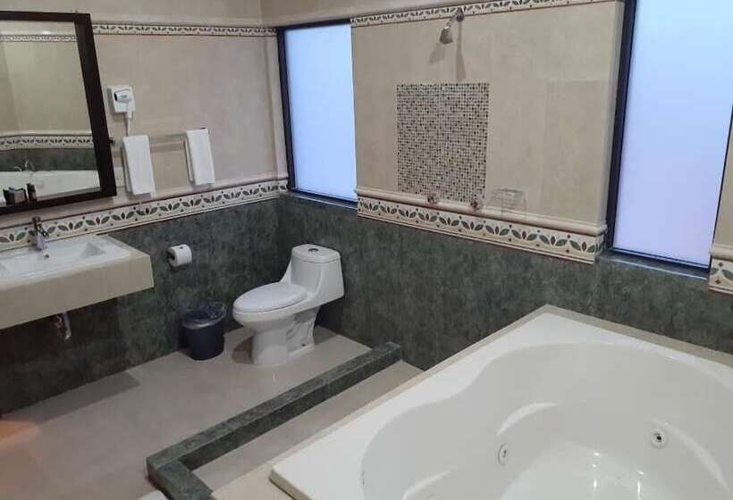 Отель Candelero