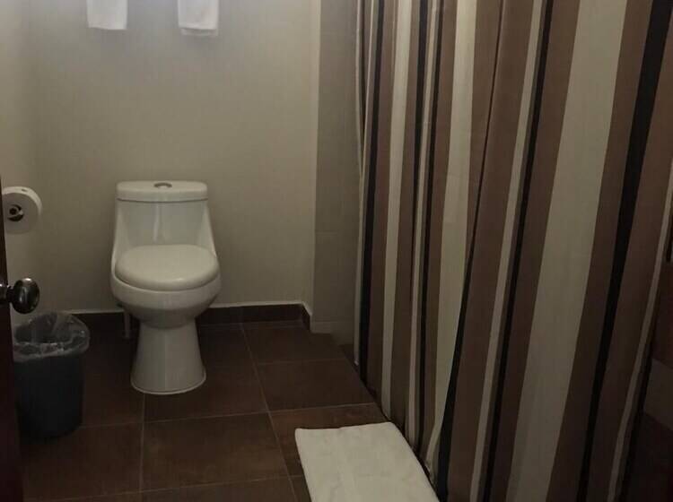 Отель Candelero