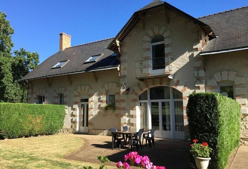 ホテル Chateau Vary