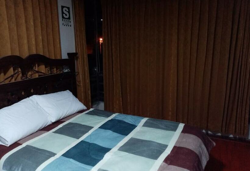 هتل De Picos Pardos