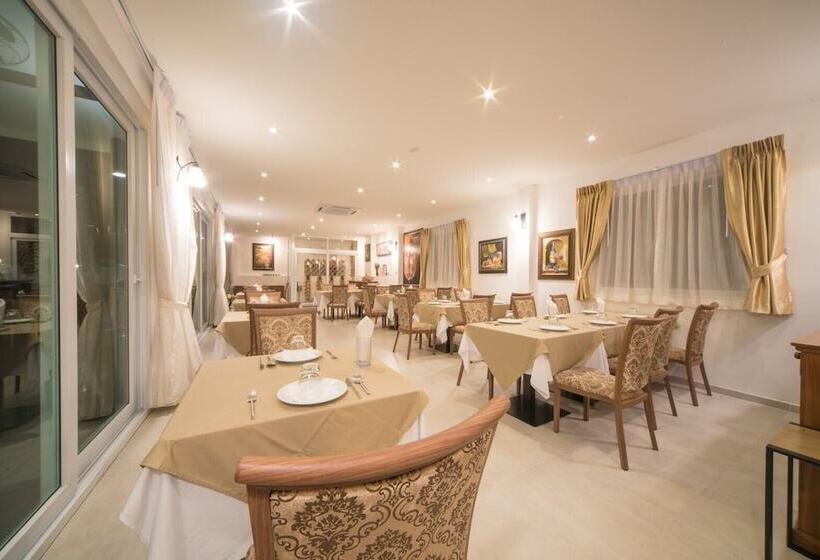 Отель Elysian Koh Chang Bungalows And Pool Villa