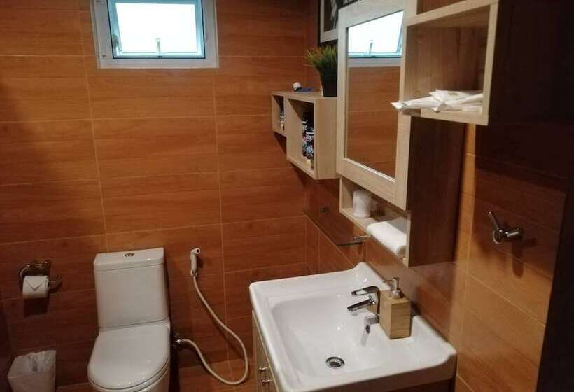 Отель Elysian Koh Chang Bungalows And Pool Villa