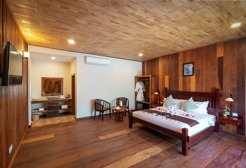 호텔 Family Wooden Boutique