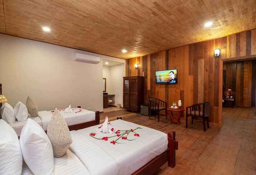 호텔 Family Wooden Boutique