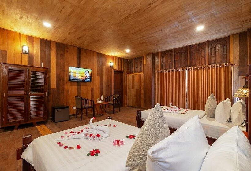 호텔 Family Wooden Boutique