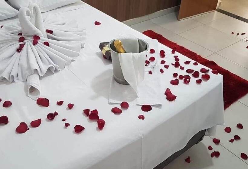 בית מלון כפרי Farol De Minas