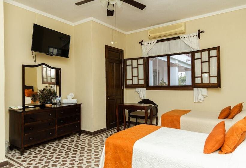 فندق Finca Garullo