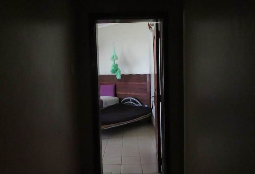 هتل Global Village