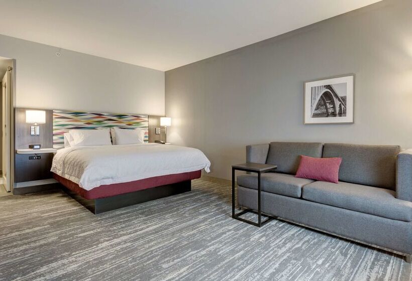 فندق Hampton Inn