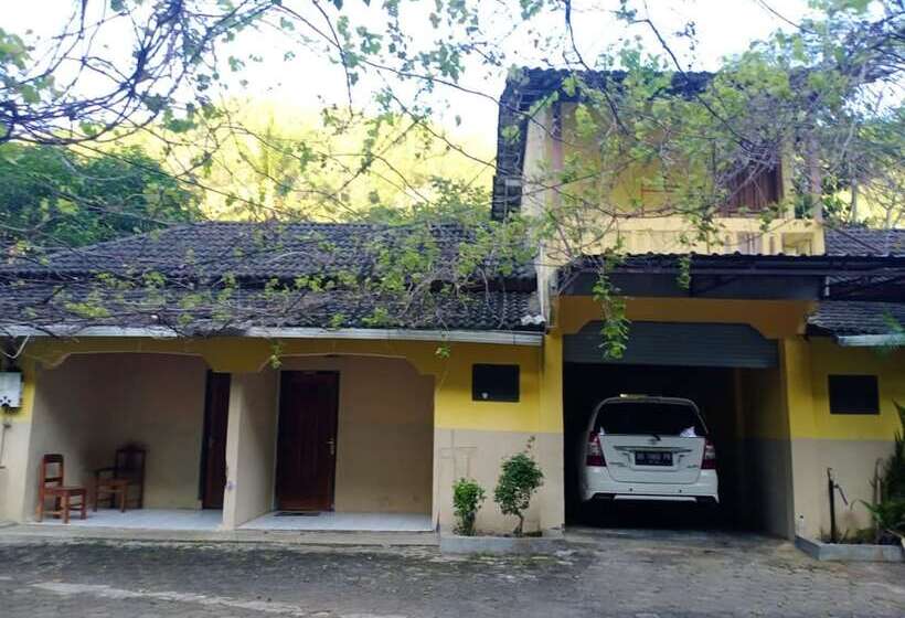 בית מלון כפרי Homestay Baronsari