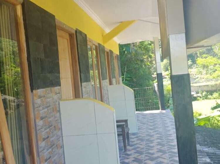 בית מלון כפרי Homestay Baronsari