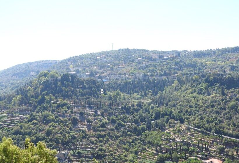 Отель Hôtel La Bastide Deir El Qamar