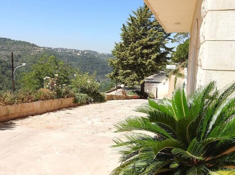 Отель Hôtel La Bastide Deir El Qamar