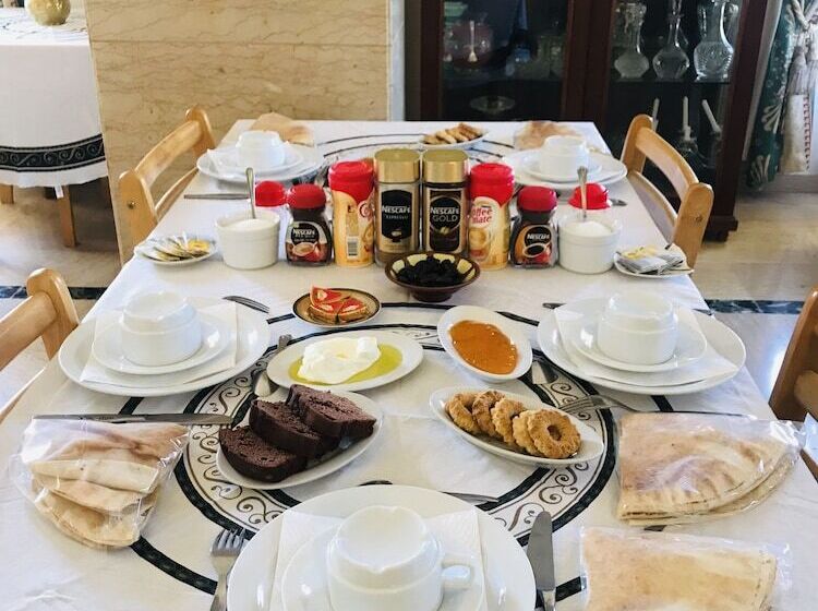 Отель Hôtel La Bastide Deir El Qamar